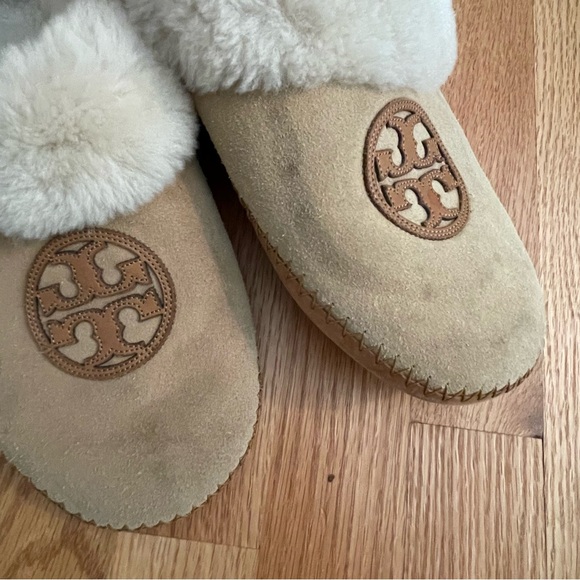 Tory Burch Coley Tan Suede Shearling Lined Slippers Size 9 - Picture 4 of 6